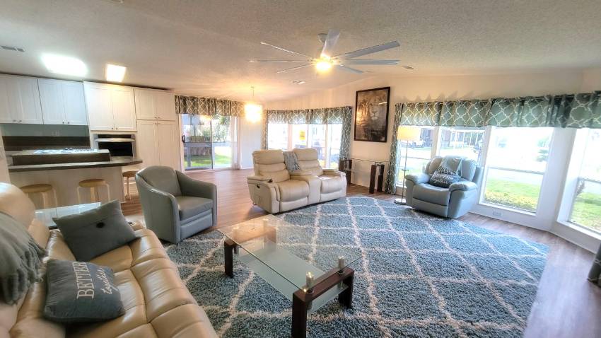 538 Tahiti Dr. a Lake Wales, FL Mobile or Manufactured Home for Sale